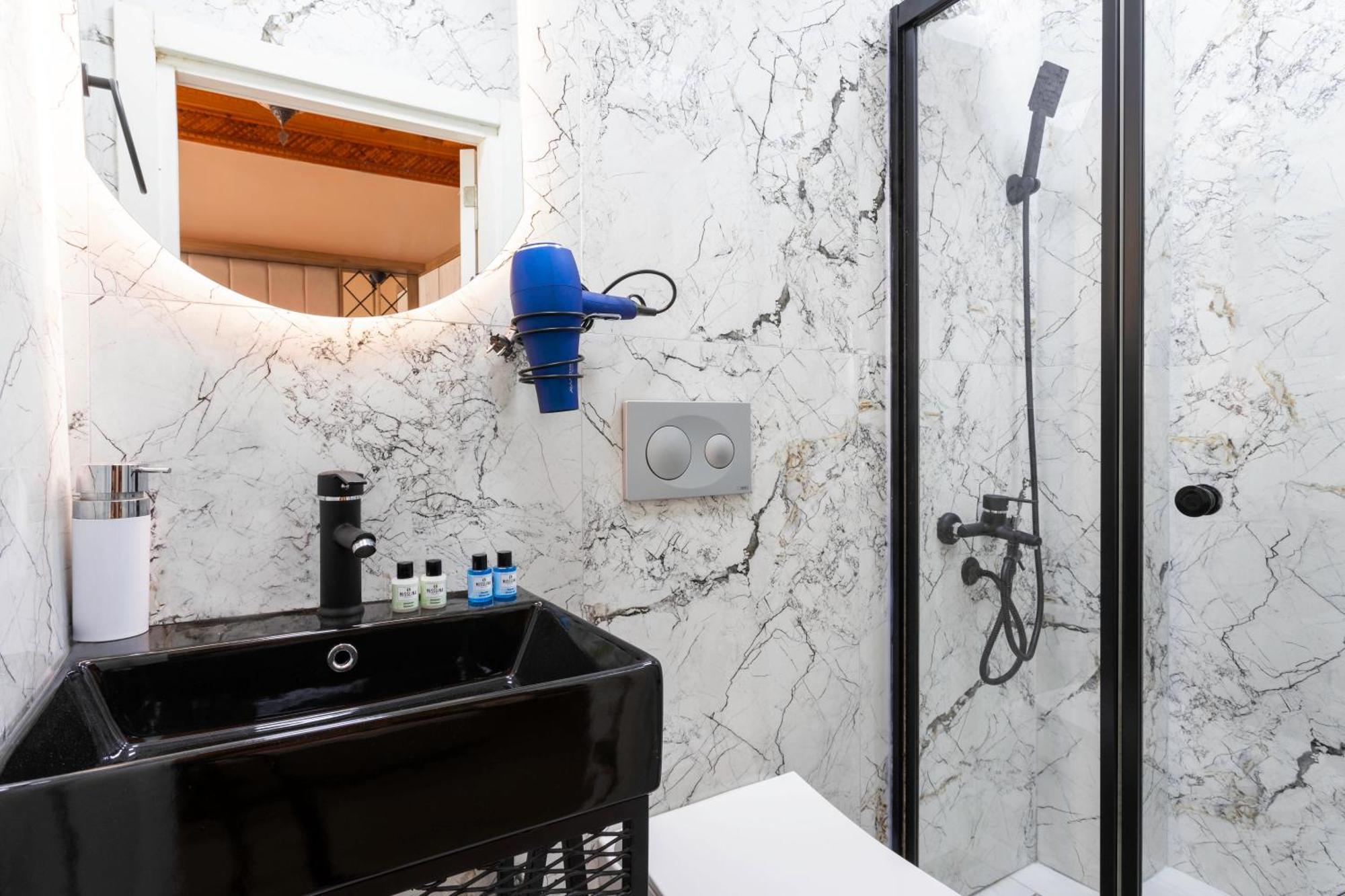 The Astra Hotel 이스탄불 외부 사진